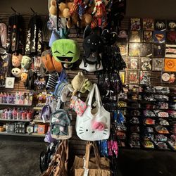Hot Topic