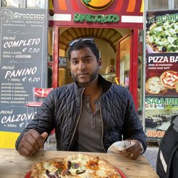 Spicchio Pizza di Carrella Maria - Hubby ready to indulge in the pizza