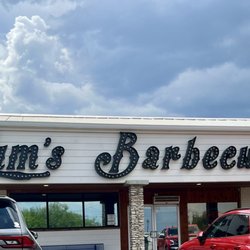 Lum's - Signage