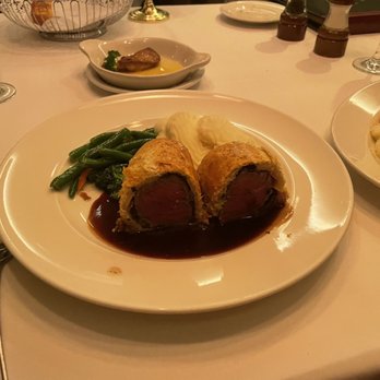 Hy's Steak House - Beef Wellington* - Steakhouses Near Me - Honolulu, Hawaii