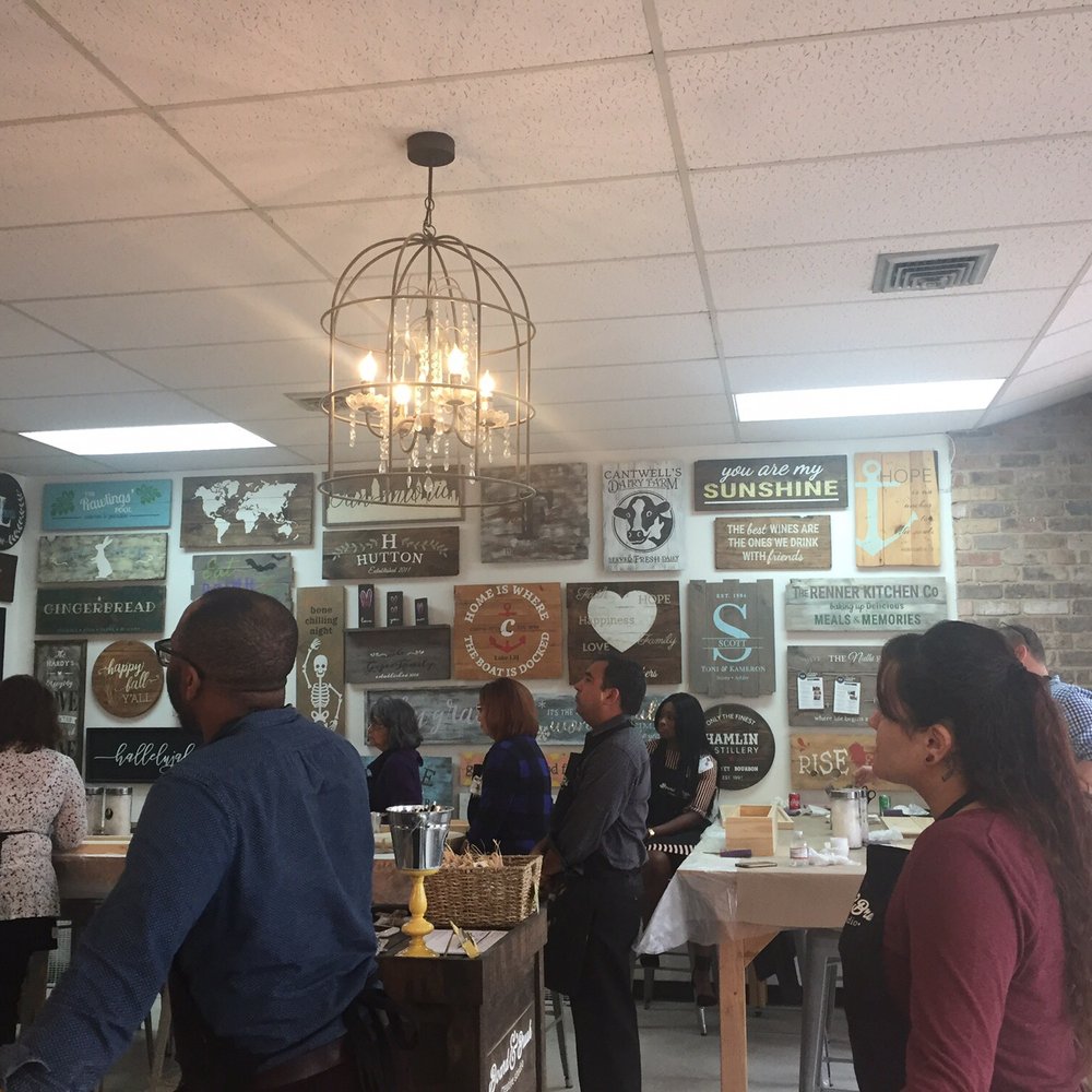 Board & Brush - Paint & Sip Near Me - Alamo Heights, Texas