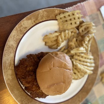Chick-fil-A - Spicy Chicken Sandwich with Waffle Fries - Fast Food Near Me - Nashville, Tennessee Chick-fil-A - Spicy Chicken Sandwich with Waffle Fries - Fast Food Near Me - Nashville, Tennessee