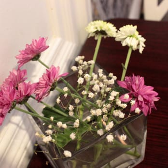 Simply Thai Cuisine - fresh flowers - Thai Near Me - Toronto, Ontario Simply Thai Cuisine - fresh flowers - Thai Near Me - Toronto, Ontario