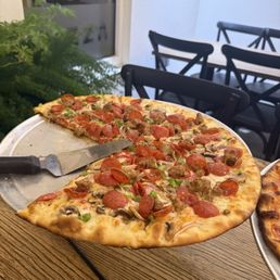 Build your own pizza! We built it similar to a deluxe pizza! Traditional 16"