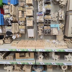 Dollar Tree - Nices.