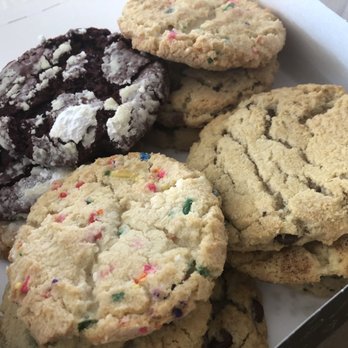 The Baked Bear - Cookies Assortment - Ice Cream & Frozen Yogurt Near Me - El Paso, Texas