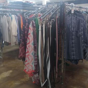 Goodwill Store - Hulen - Scarves and belts. - Thrift Stores Near Me - Fort Worth, Texas Goodwill Store - Hulen - Scarves and belts. - Thrift Stores Near Me - Fort Worth, Texas