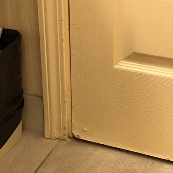 Holiday Inn Express Fort Bragg - Water damage from sloppy mopping. - Hotels Near Me - Fort Bragg, California Holiday Inn Express Fort Bragg - Water damage from sloppy mopping. - Hotels Near Me - Fort Bragg, California