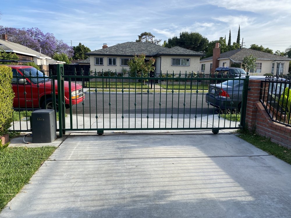 BEN’S GATES AND DOORS Updated June 2024 349 Photos & 75 Reviews