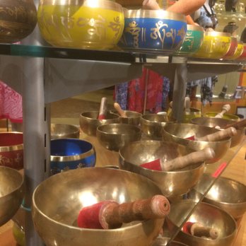 Ocean Queen - Singing bowls - Jewelry Near Me - Honolulu, Hawaii Ocean Queen - Singing bowls - Jewelry Near Me - Honolulu, Hawaii