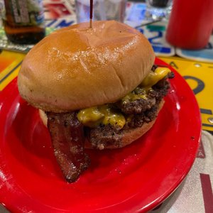 SMITTY’S GARAGE BURGERS & BEER - 168 Photos & 143 Reviews - 4200 S 48th ...