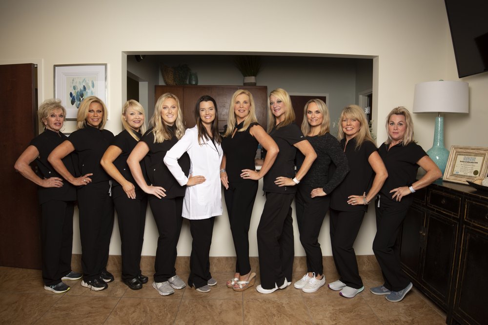 JOHN W WHITE JR, MD Updated August 2024 16 Photos 3680 S Houston