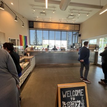 Philz Coffee - Inside - Coffee & Tea Near Me - El Segundo, California