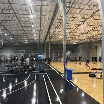 We Facility - Adult open run (Mondays and Wednesdays) - Basketball Courts Near Me - Livermore, California We Facility - Adult open run (Mondays and Wednesdays) - Basketball Courts Near Me - Livermore, California