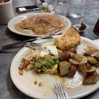 Sunset Grill - Santa Fe omelet and single pancake - American Near Me - Fredericksburg, Texas