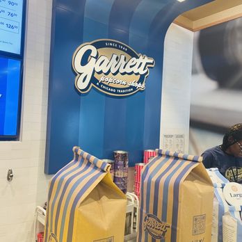 Garrett Popcorn Shops - Popcorn Shops Near Me - Chicago, Illinois