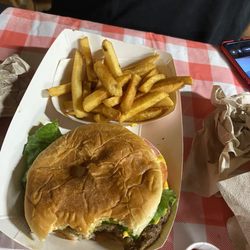 Whites BBQ - The big daddy cheese burger