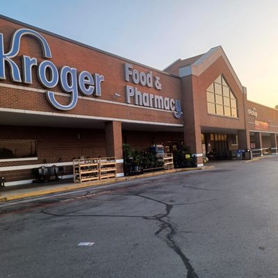 KROGER - Updated April 2025 - 13 Photos & 10 Reviews - 1101 Beltine Rd ...