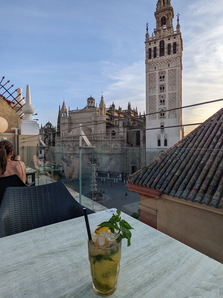 Hotel Doña María