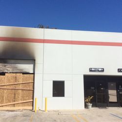SERVPRO of Carson/West Carson - Fire damage temporary board up.
