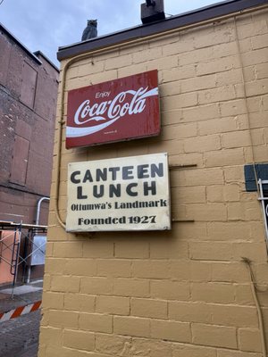 Canteen Lunch in the Alley by null