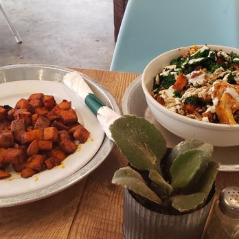 City Silo Table + Pantry - Juice Bars & Smoothies Near Me - Memphis, Tennessee