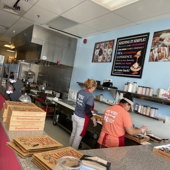Duck Donuts - Clean and organized - Donuts Near Me - Fairfax, Virginia