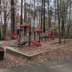 Carolina Pines Park, Raleigh
