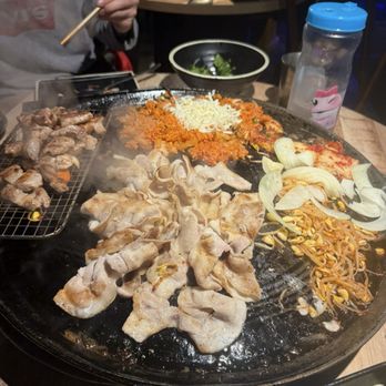 Pigya - Lots of pork, kimchi friend rice, onions - Korean Near Me - Los Angeles, California Pigya - Lots of pork, kimchi friend rice, onions - Korean Near Me - Los Angeles, California