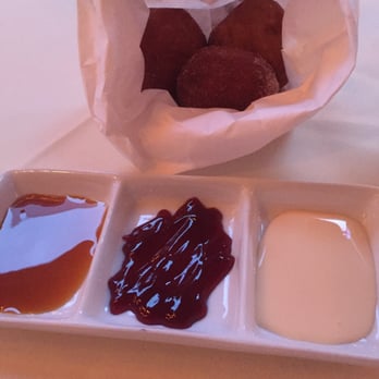 Muse @ the End - Zeppoles - New American Near Me - Montauk, New York Muse @ the End - Zeppoles - New American Near Me - Montauk, New York