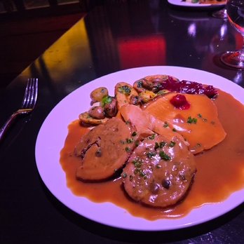 Elementa - Slow cooked turkey breast - American Near Me - Pala, California