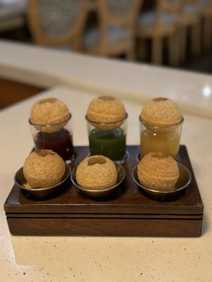 Feringhee Modern Indian Cuisine by null