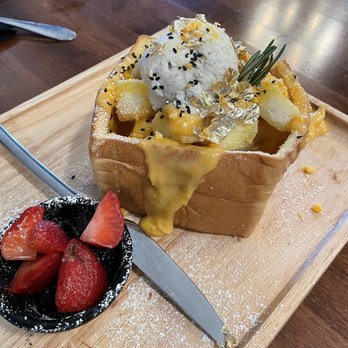 U :Dessert Story - Salted egg yolk toast - Desserts Near Me - Berkeley, California U :Dessert Story - Salted egg yolk toast - Desserts Near Me - Berkeley, California