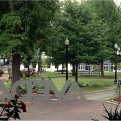Rachel's Salon & Day Spa - View of Court Square from our cutting floor!