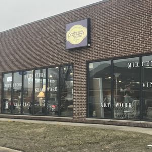 DIXIELAND FLEA MARKET PLACE - Updated February 2025 - 61 Photos & 35