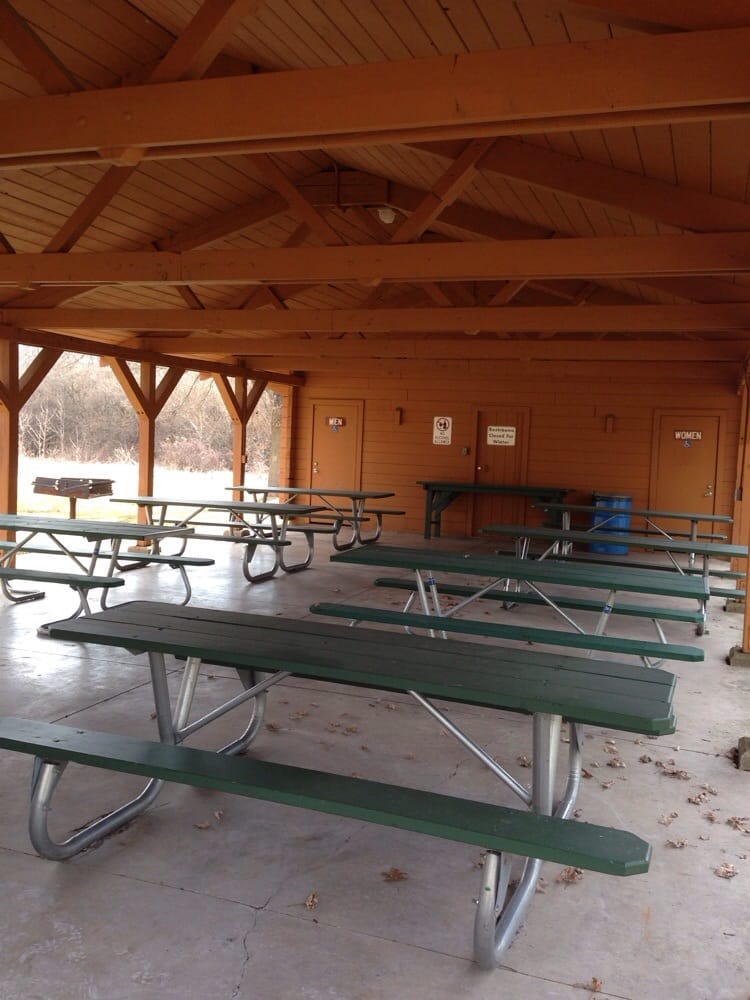 BINNIE COUNTY FOREST PRESERVE Updated June 2024 38W040 Binnie Rd W