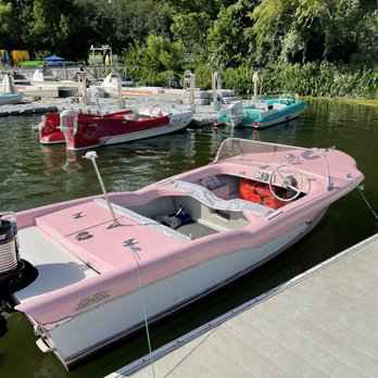 Retro Boat Rentals ATX - Boating Near Me - Austin, Texas Retro Boat Rentals ATX - Boating Near Me - Austin, Texas
