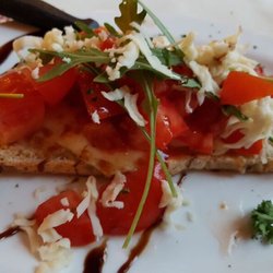 Emilio´s Pizza e Pasta - Bruschetta mit Mozzarella
