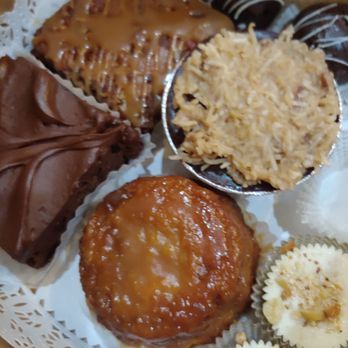Perfectly Sweet - Bakeries Near Me - Alhambra, California