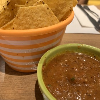 Guaca & Molé - Mexican Near Me - Dollard-des-Ormeaux, Quebec