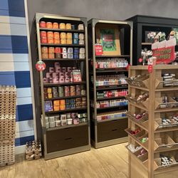 Bath & Body Works