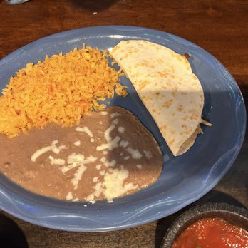 El Jefe Authentic Mexican Cuisine - Kids chicken quesadillas - Mexican Near Me - Ames, Iowa El Jefe Authentic Mexican Cuisine - Kids chicken quesadillas - Mexican Near Me - Ames, Iowa