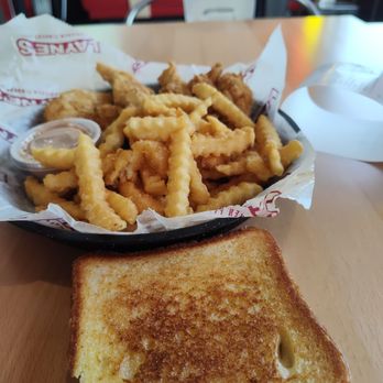 Layne's Chicken Fingers - Chicken Shop Near Me - Madison, Wisconsin