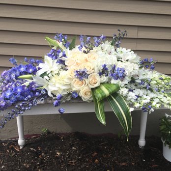 Flower Gallery - Florists Near Me - Revere, Massachusetts