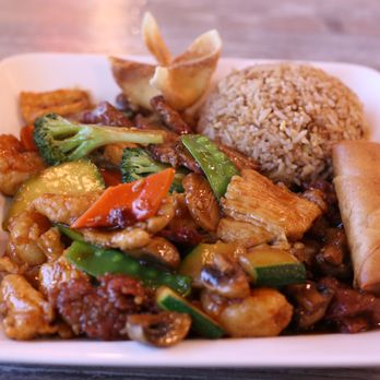 Wonderland Chinese - Happy Family!! Yummy! - Chinese Near Me - Bishop, California Wonderland Chinese - Happy Family!! Yummy! - Chinese Near Me - Bishop, California