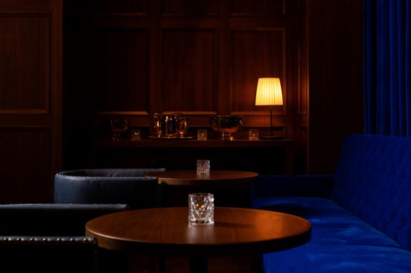Punch Room by null