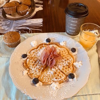 Tidewater Inn - Breakfast - Bed & Breakfast Near Me - Madison, Connecticut Tidewater Inn - Breakfast - Bed & Breakfast Near Me - Madison, Connecticut