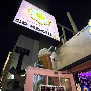 Somochi - So Mochi store sign - Donuts Near Me - Los Angeles, California