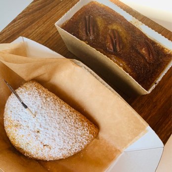 Que Gusto - Sweet GF Empanada with Custard and Sweet Plantain Cake - Latin American Near Me - Tulsa, Oklahoma Que Gusto - Sweet GF Empanada with Custard and Sweet Plantain Cake - Latin American Near Me - Tulsa, Oklahoma