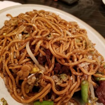 Xin Jiang BBQ - Beef chow mein - Barbeque Near Me - Houston, Texas Xin Jiang BBQ - Beef chow mein - Barbeque Near Me - Houston, Texas